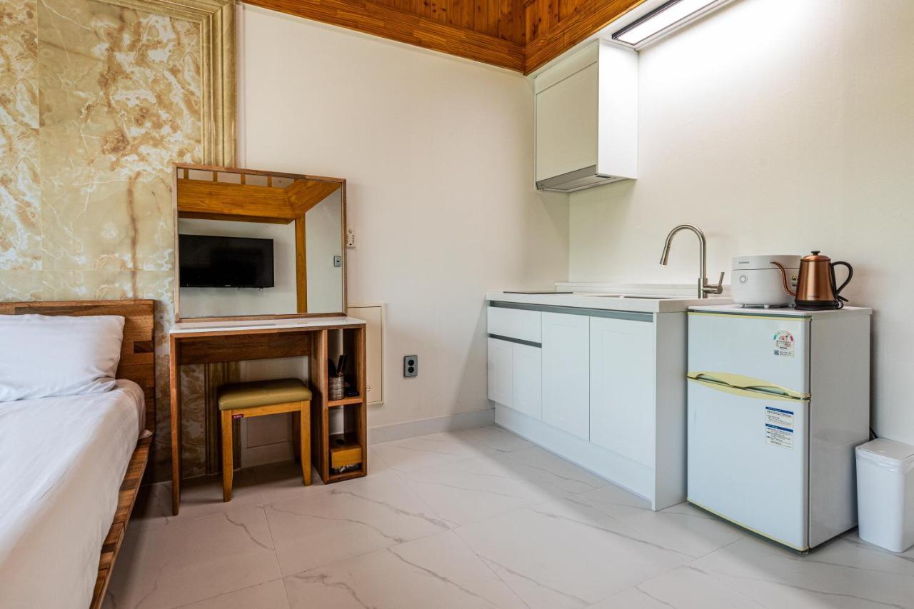 Aewol Oceanstay Csedzsu Kültér fotó